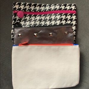 11 Ipsy Mini makeup bags whole lot